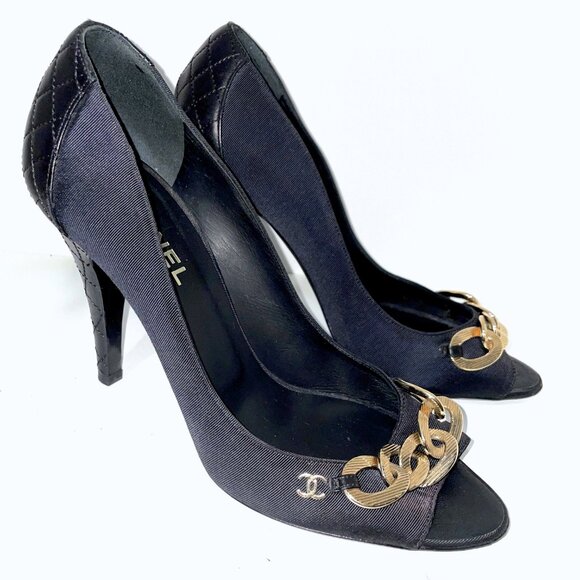 CHANEL Shoes - Chanel Logo Chain Detail Classic Heels